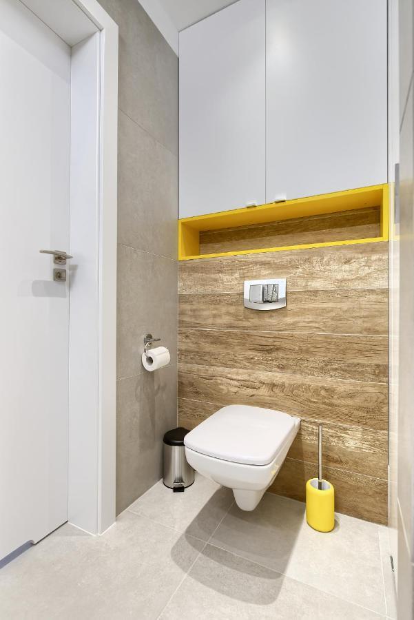 City Centre Modern Apartment Poznan Free Parking Exterior photo